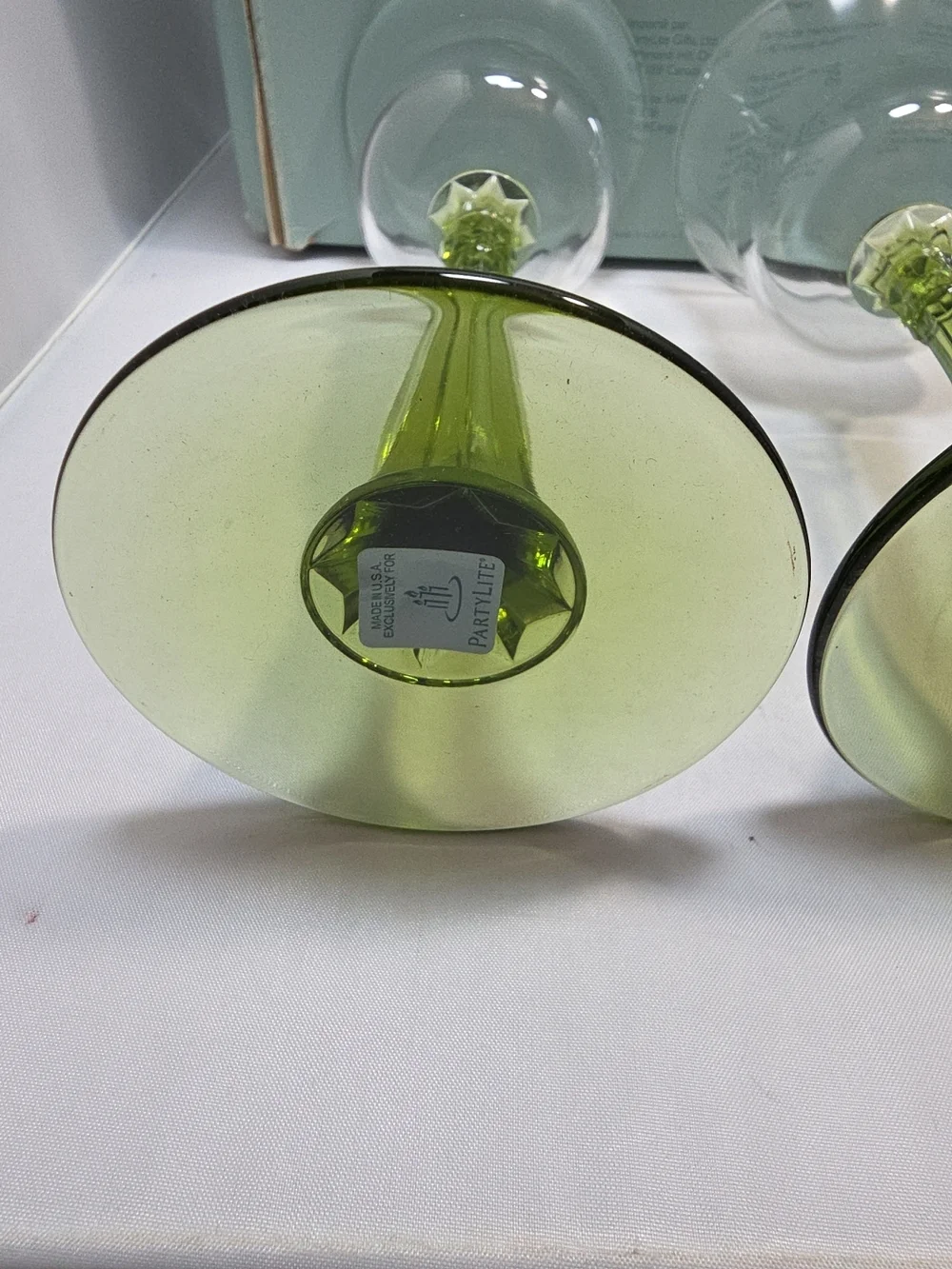 Partylite Radiant Glow Holiday Green Stemmed Trio Votive Holders Set of 3 NIB - Picture 6 of 8